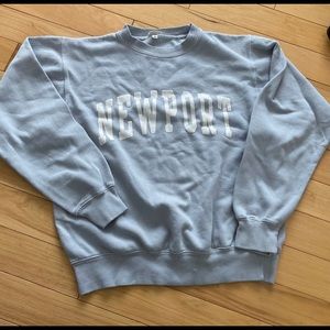Brandy Melville sweatshirt